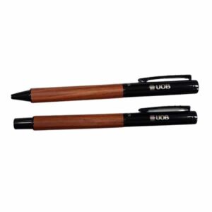 uob pen set engrave e1623827802868